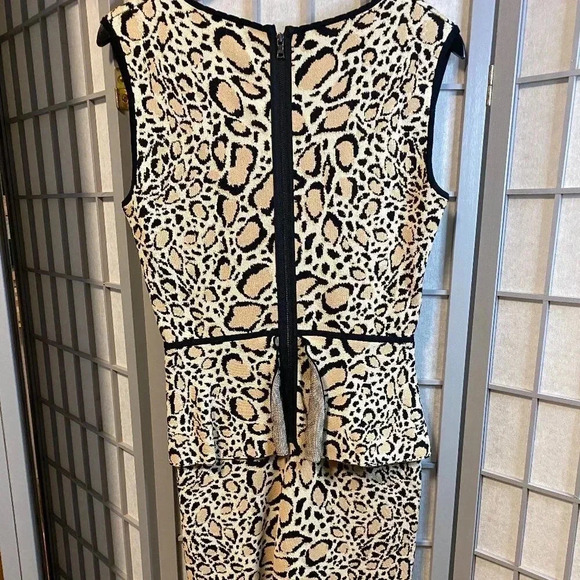 BCBG MAXAZRIA - 'Izabelle' Animal Print Bodycon Bandage Dress - Small - Picture 3 of 7